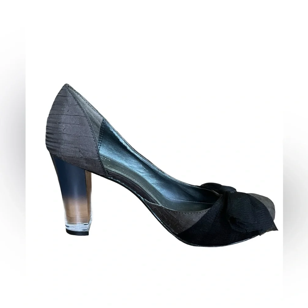 Simply Vera Vera‎ Wang Joyful Charcoal Pumps Acrylic Heel Mesh Bow Size 7.5